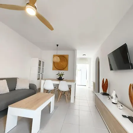 Encanto Con Piscina Villa Empuriabrava